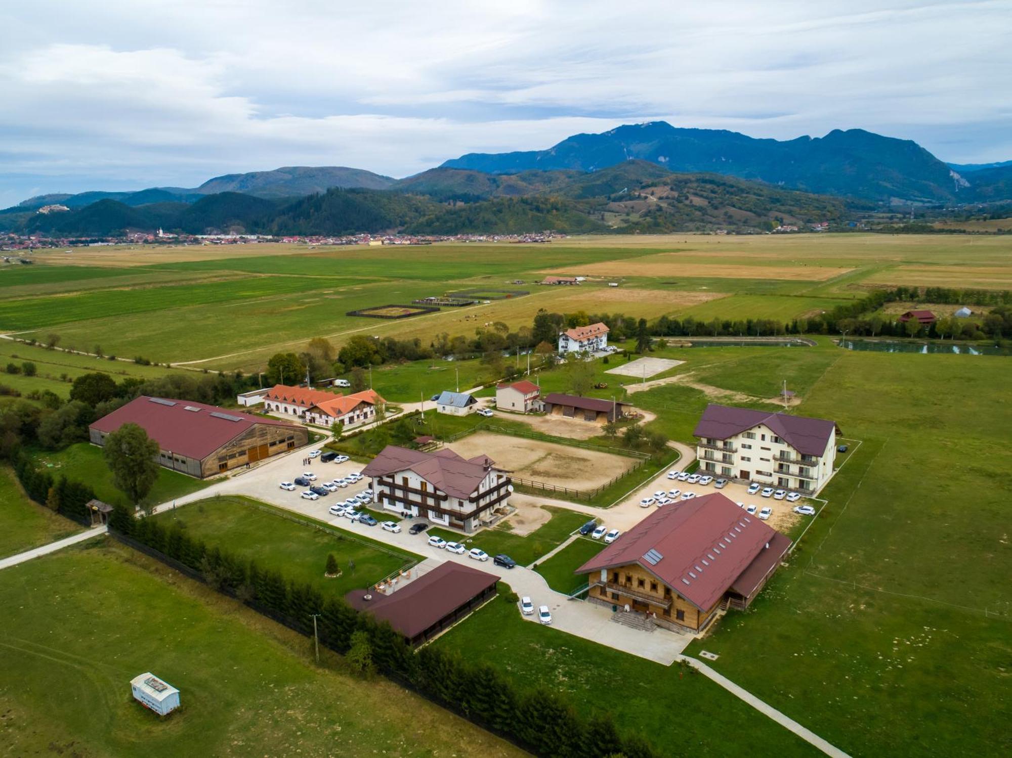Complex Panicel Rîşnov Екстериор снимка