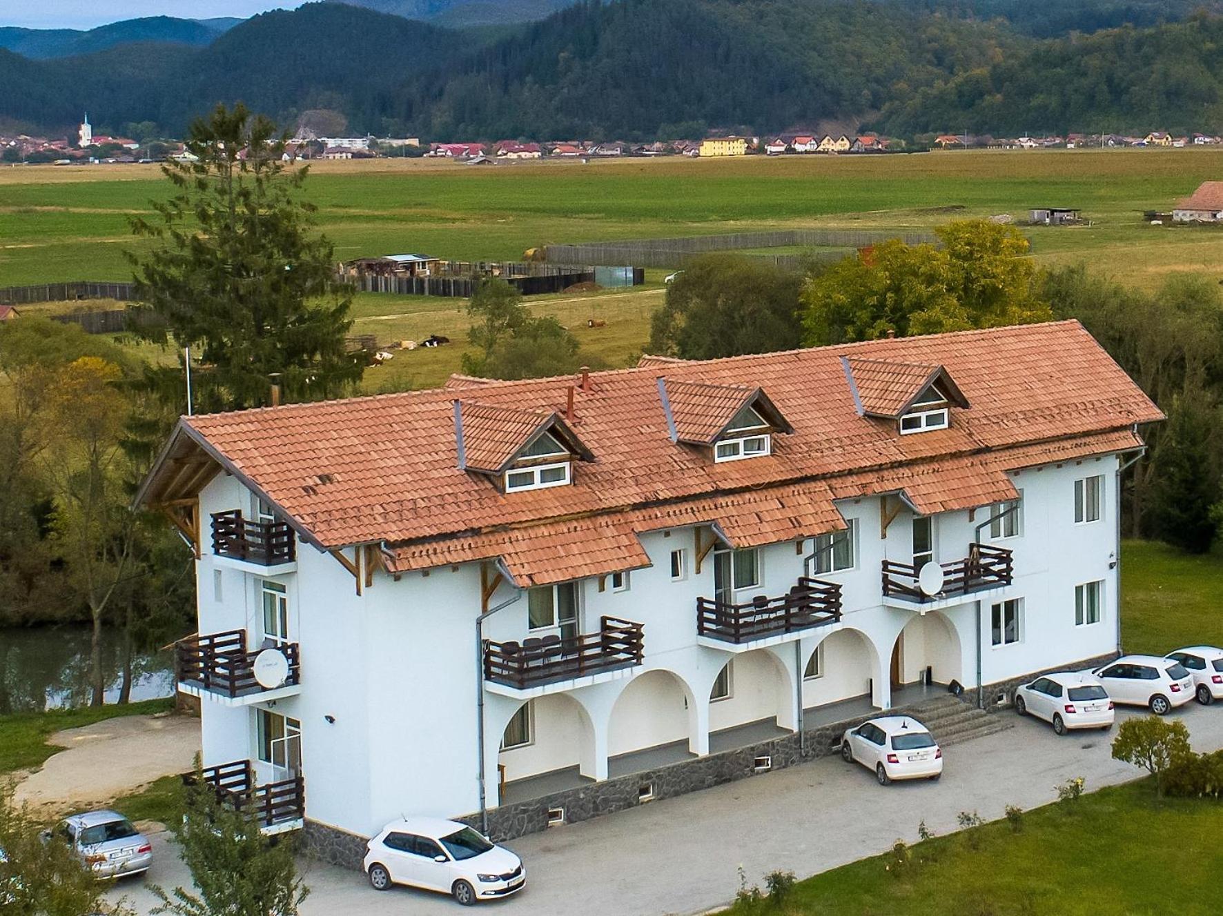 Complex Panicel Rîşnov Екстериор снимка